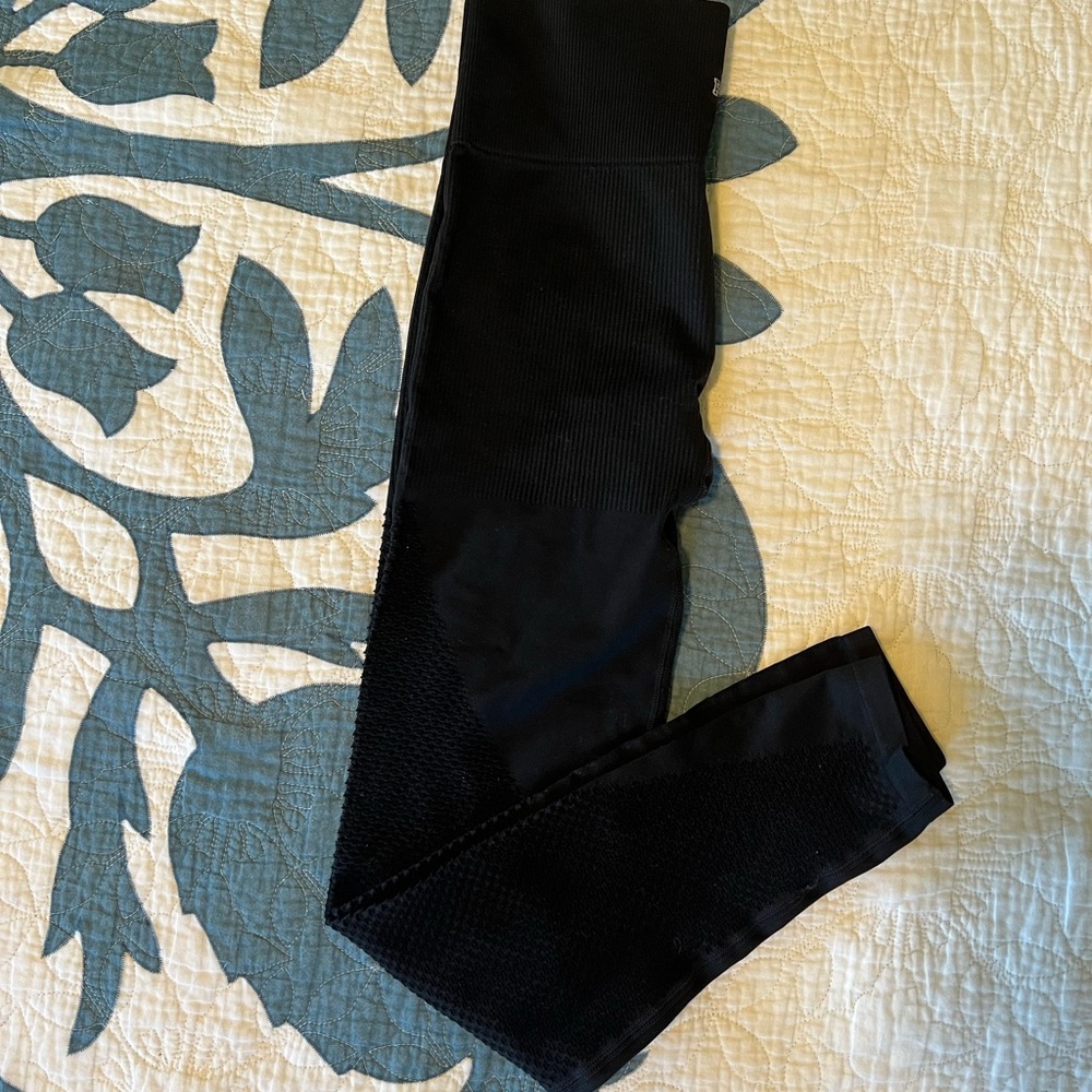 PINK Victoria's Secret Black Cool & Comfy Leggings